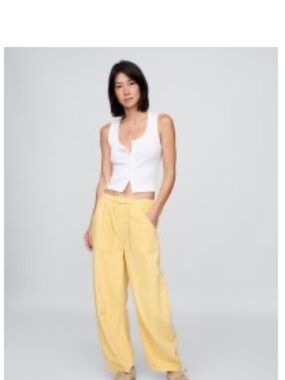 GAP Mid Rise UltraSoft Easy Horseshoe Jeans